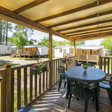 Les Oyats אתר קמפינג