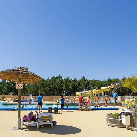 Les Oyats Camping 4*