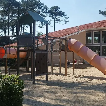 Les Oyats Kamp alanı *