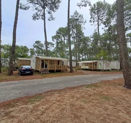 Les Oyats Camping *