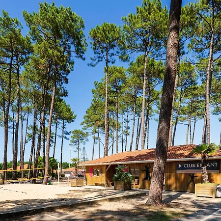 Les Oyats Camping 4*