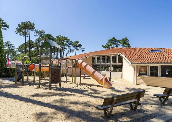 Les Oyats 营地 塞尼奥斯